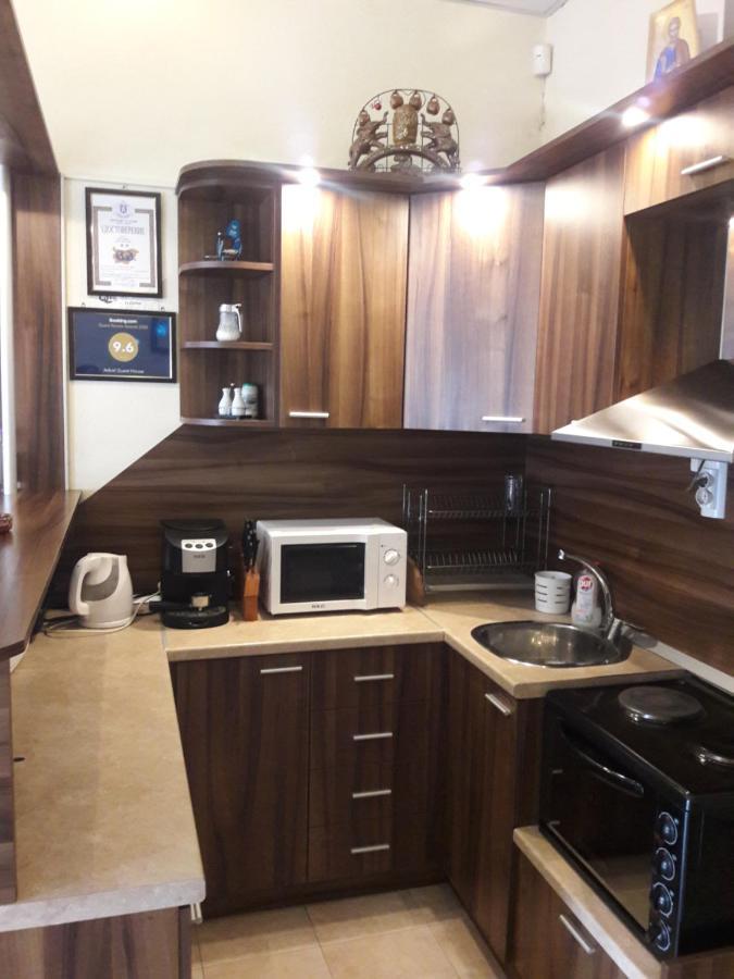 מלון Madzhare Advel Guest Hous מראה חיצוני תמונה