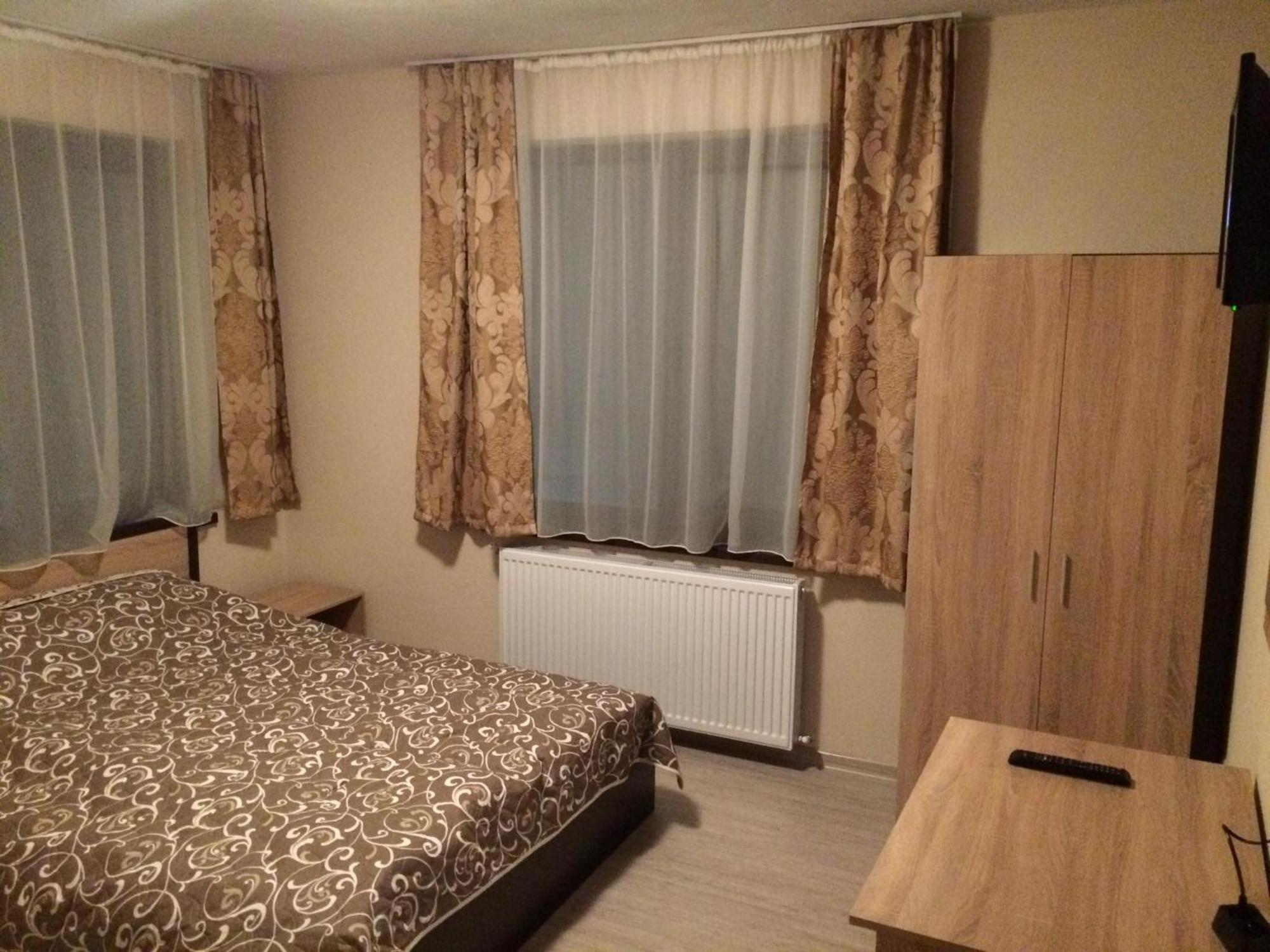 מלון Madzhare Advel Guest Hous מראה חיצוני תמונה