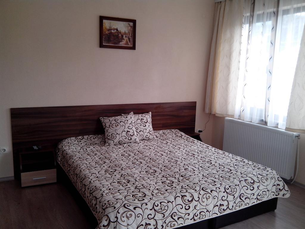 מלון Madzhare Advel Guest Hous חדר תמונה